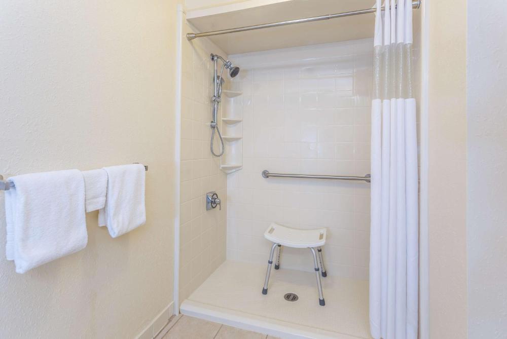 King Room - Disability Access/Non-Smoking interior